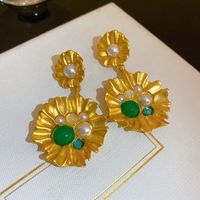 1 Par Retro Dulce Flor Enchapado Embutido Cobre Diamantes De Imitación Chapado En Oro Pendientes sku image 10