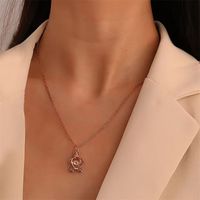 Simple Style Commute Bear Copper Plating Inlay Crystal Rhinestones Zircon 18k Gold Plated Gold Plated Silver Plated Pendant Necklace main image 4