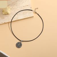 Retro Solid Color Alloy Resin Imitation Opal Plating Inlay Opal Silver Plated Men's Necklace sku image 2