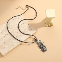 Retro Solid Color Alloy Resin Imitation Opal Plating Inlay Opal Silver Plated Men's Necklace sku image 3