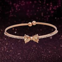 Elegant Heart Shape Twist Alloy Plating Inlay Rhinestones Rose Gold Plated Women's Cuff Bracelets main image 7