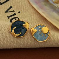 1 Pair Simple Style Streetwear Sun Moon Heart Shape Asymmetrical Enamel Plating Copper Gold Plated Ear Studs sku image 1