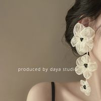 Exaggerated Sweet Flower Cloth Asymmetrical Plating Women's Drop Earrings main image 2