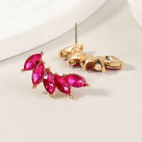 Elegant Shiny Leaf Alloy Inlay Zircon Women's Ear Studs main image 5