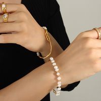 Elegant Geometrisch Süßwasserperle Titan Stahl Perlen Überzug 18 Karat Vergoldet Armbänder main image 8