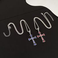 Gotisch Vintage-stil Kreuzen Legierung Überzug Inlay Zirkon 14 Karat Vergoldet Unisex Halskette Mit Anhänger main image 1