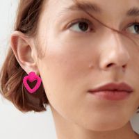 1 Pair Ig Style Modern Style Stripe Heart Shape Hollow Out Arylic Ear Studs main image 2