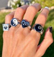 Hip Hop Heart Dripping Oil Ring Four-piece Black And White Tai Chi Ring Combination Set main image 1