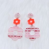 1 Pair Vacation Plaid Flower Spray Paint Hollow Out Arylic Drop Earrings sku image 1