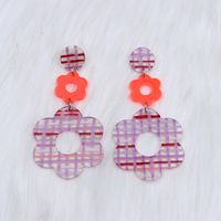 1 Pair Vacation Plaid Flower Spray Paint Hollow Out Arylic Drop Earrings sku image 4