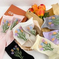 Women's Sweet Flower Cotton Mesh Crew Socks A Pair main image 6