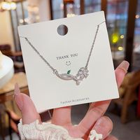 Elegant Blume Titan Stahl Kupfer Inlay Künstliche Perlen Künstlicher Diamant Halskette Mit Anhänger sku image 2