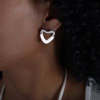 1 Pair Ig Style Simple Style Heart Shape Enamel Plating Hollow Out Titanium Steel Ear Studs sku image 1