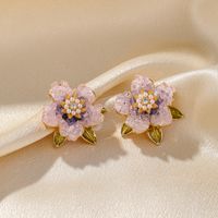 1 Pair Glam Luxurious Commute Heart Shape Flower Epoxy Plating Inlay Imitation Pearl Copper Artificial Crystal 18k Gold Plated Earrings main image 5