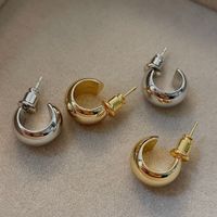 1 Pair Modern Style C Shape Asymmetrical Plating Copper 18k Gold Plated Earrings main image 6