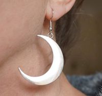 1 Pair Retro Moon Plating Metal Drop Earrings main image 2