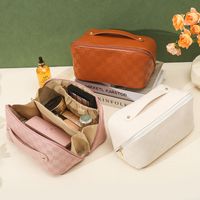 Women's All Seasons Pu Leather Solid Color Elegant Basic Square Zipper Cosmetic Bag main image 6