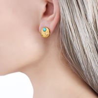 1 Paire Décontractée Style Simple Rond Placage Incruster Acier Au Titane Turquoise Strass Plaqué Or 18k Boucles D'oreilles sku image 1