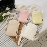 Women's Small Nylon Solid Color Classic Style Square Zipper Phone Wallets main image 2