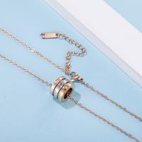 Classic Style Commute Round Stainless Steel Plating Inlay Diamond Rose Gold Plated Necklace Pendant main image 3
