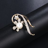 Elegant Leaf Flower Butterfly Alloy Plating Inlay Rhinestones Pearl Women's Brooches sku image 30