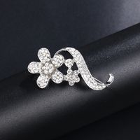 Elegante Hoja Flor Mariposa Aleación Enchapado Embutido Diamantes De Imitación Perla Mujeres Broches sku image 40