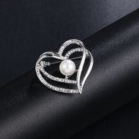 Elegant Leaf Flower Butterfly Alloy Plating Inlay Rhinestones Pearl Women's Brooches sku image 17