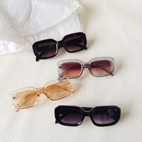 Ig Style Vacation Cool Style Solid Color Pc Resin Oval Frame Full Frame Women's Sunglasses main image 1