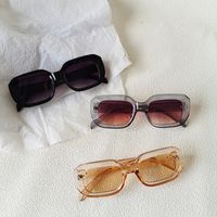 Ig Style Vacation Cool Style Solid Color Pc Resin Oval Frame Full Frame Women's Sunglasses main image 5
