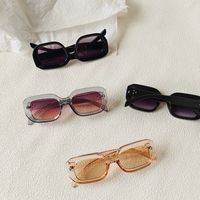 Ig Style Vacation Cool Style Solid Color Pc Resin Oval Frame Full Frame Women's Sunglasses main image 4