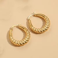 1 Pair Elegant Classic Style Stripe Oval Twist Hollow Out 304 Stainless Steel Earrings sku image 1