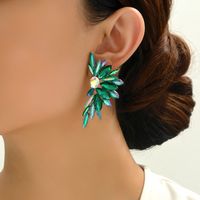 1 Pair Retro Luxurious Shiny Wings Inlay Glass Glass Ear Studs main image 5