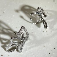 1 Par Estilo De Hadas Estilo Coreano Mariposa Embutido Aleación Diamantes De Imitación Puños De Oreja main image 3