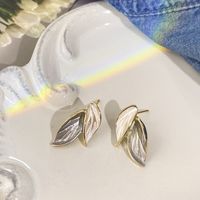 1 Pair Simple Style Butterfly Inlay Alloy Opal Ear Studs sku image 4