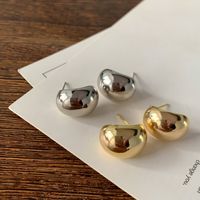 1 Pair Modern Style Solid Color Copper Ear Studs main image 1