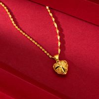 Klassischer Stil Herzform Messing Überzug Vergoldet Halskette Mit Anhänger main image 4