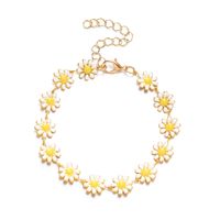 Wholesale Jewelry Simple Style Flower Alloy Gold Plated Plating Bracelets sku image 1