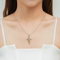 Lady Cross Leaf Artificial Gemstones Alloy Wholesale Pendant Necklace main image 3