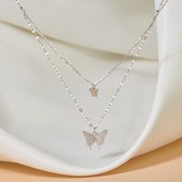 Modern Style Butterfly Artificial Gemstones Alloy Wholesale Pendant Necklace main image 1