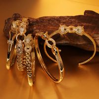 Fashion Leopard Head Copper Inlay Zircon Bangle main image 2