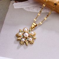 Simple Style Commute Star Copper Plating Inlay Artificial Pearls Zircon 18k Gold Plated Pendant Necklace main image 2