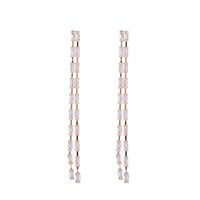 1 Paire Décontractée Style Classique Gland Placage Incruster Strass Strass Plaqué Or Plaqué Argent Boucles D'oreilles main image 2