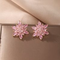 1 Pair Glam Luxurious Sweet Snowflake Plating Three-dimensional Inlay Alloy Artificial Diamond Gold Plated Ear Studs main image 3