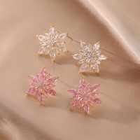 1 Pair Glam Luxurious Sweet Snowflake Plating Three-dimensional Inlay Alloy Artificial Diamond Gold Plated Ear Studs main image 5