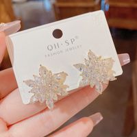 1 Pair Glam Luxurious Sweet Snowflake Plating Three-dimensional Inlay Alloy Artificial Diamond Gold Plated Ear Studs sku image 1
