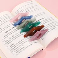 New Portable Creative Resin Reading Aid Book Extender main image 1