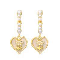 1 Paar Ig-stil Herzform Blume Überzug Inlay Legierung Künstliche Perlen 14 Karat Vergoldet Tropfenohrringe main image 2