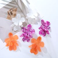 1 Pair Ig Style Elegant Flower Carving Arylic Drop Earrings main image 1