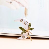 Cute Funny Moon Butterfly Alloy Inlay Artificial Gemstones Women's Brooches main image 1