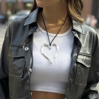 Retro Cool Style Round Square Heart Shape Alloy Leather Rope Metal Hollow Out Women's Pendant Necklace sku image 5